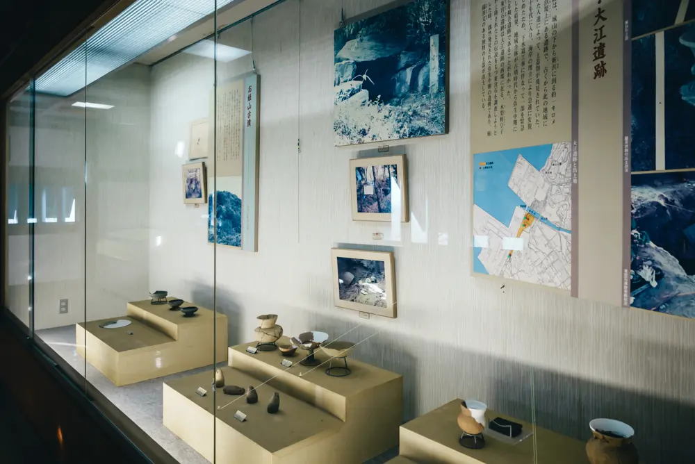 古墳からの出土品の展示