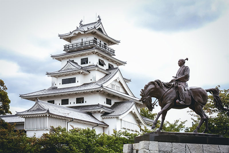 愛媛県のお城。その2 各地を象徴するお城。